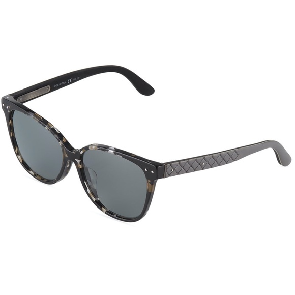 Bottega Venetta Accessories - NWT - Bottega Venetta Sunglasses MSRP $495